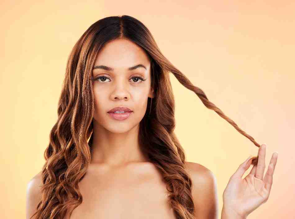 Why Hair Tangles — And the Fastest Way to Fix It (Without Pain or Breakage)